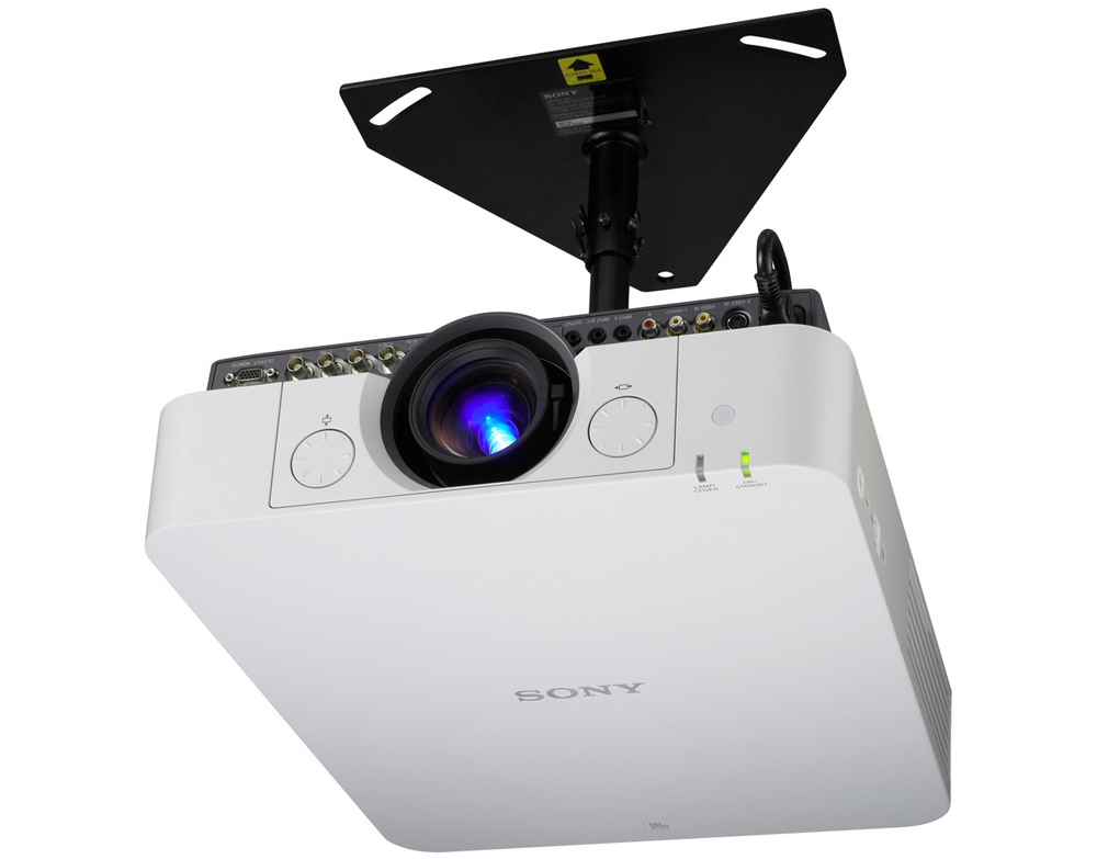 Sony adds to installation projector line with 3 models