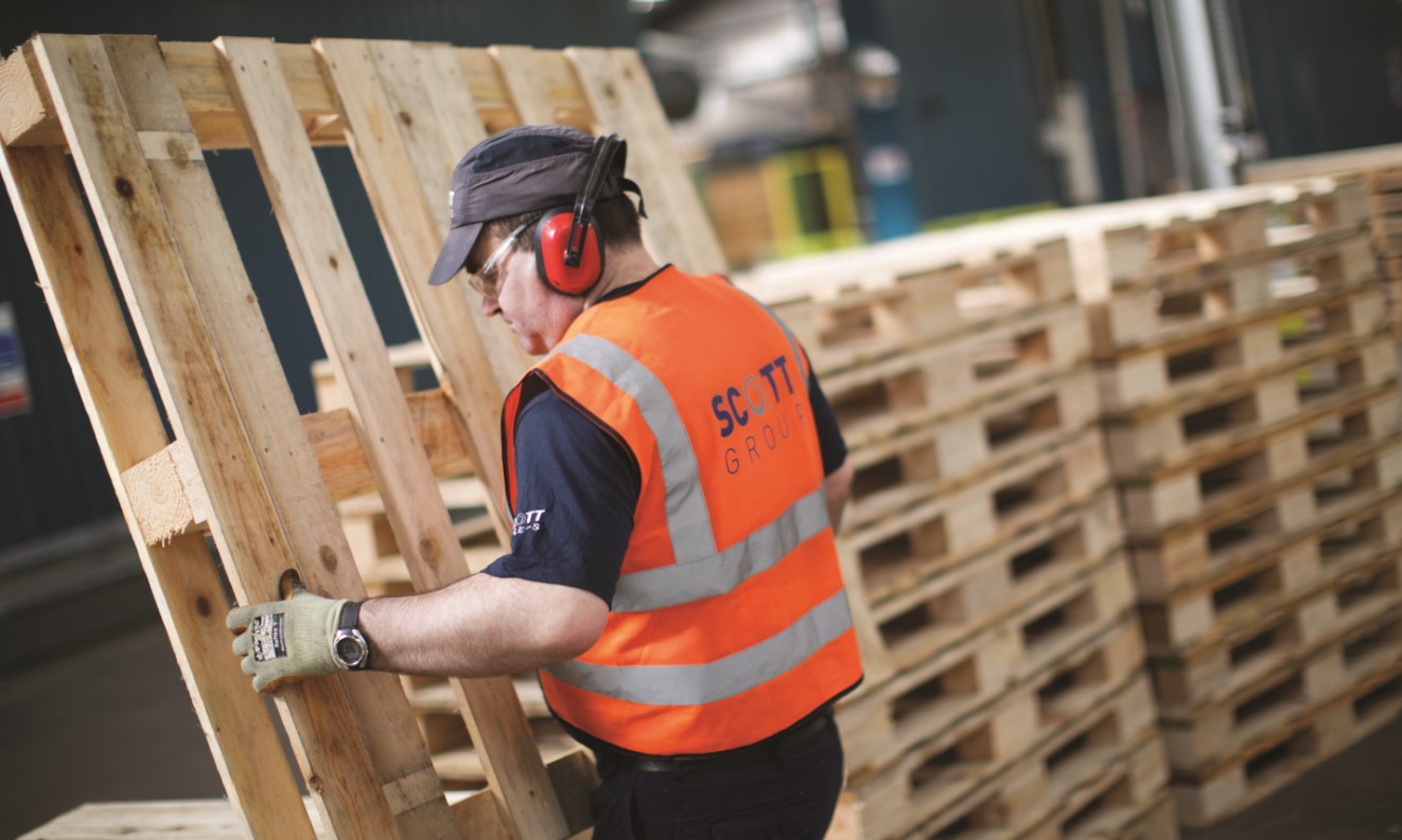 Supplier Analysis pallets and logistics Delivering the goods