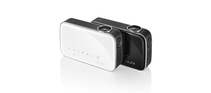 Portable projector combines native Full 