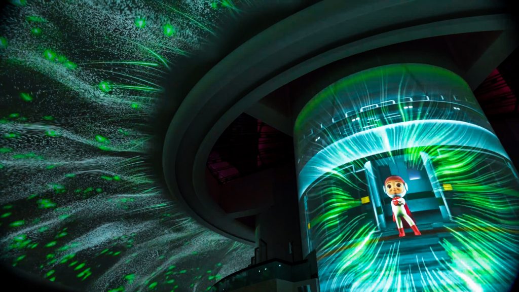 The Shanghai pearl tower's 2,500 sq m projection