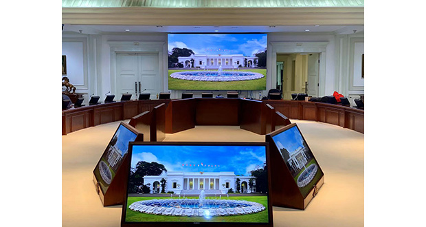 163-inch LED display at the presidential palace in Jakarta, Indonesia ...