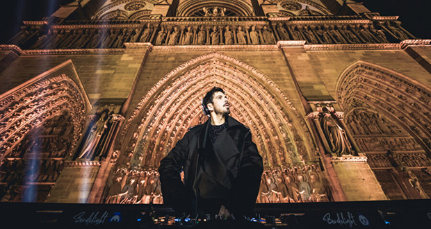 Notre Dame cathedral reopens with 30 projector mapping | AV Magazine