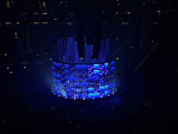 Universal Pixels brings in-the-round Radiohead show to life | AV Magazine