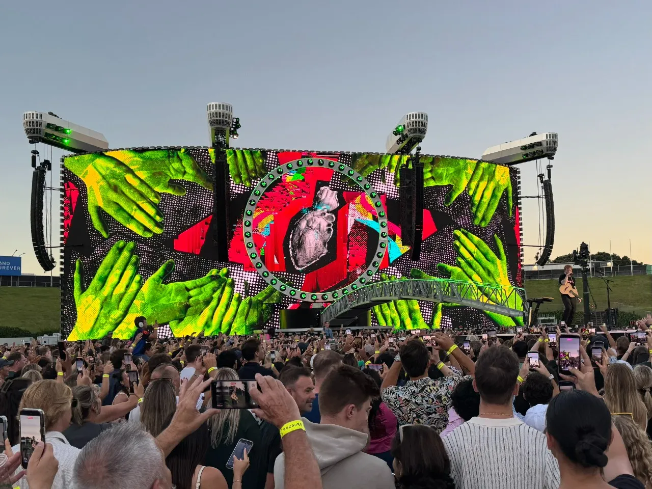 Wonder Works engineers retractable bridge for Ed Sheeran | AV Magazine