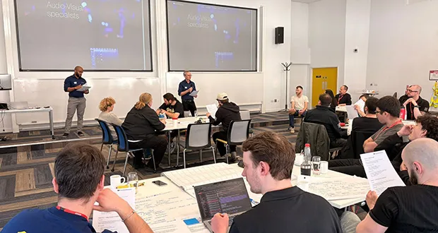 AV-Hackathon-Kings-College-London-620x330-1.webp