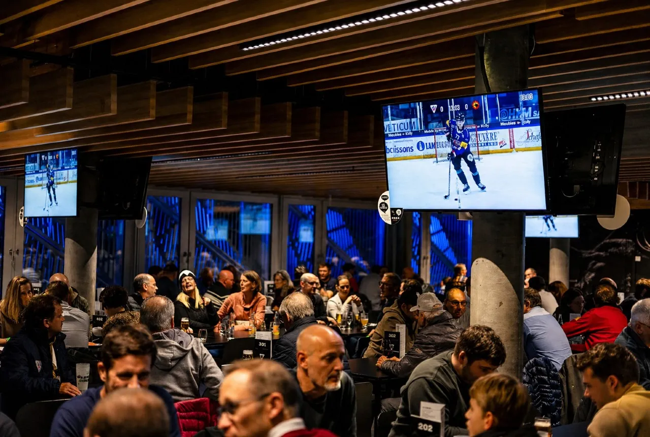 Uniguest Sports Hub connects 180 screens at hockey arena | AV Magazine